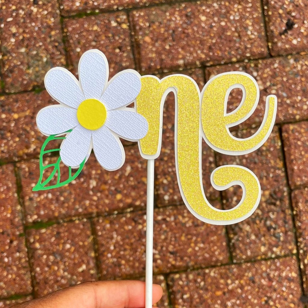 Daisy First Birthday Cake Topper , Floral Smash Cake One topper - Demi's Krafts